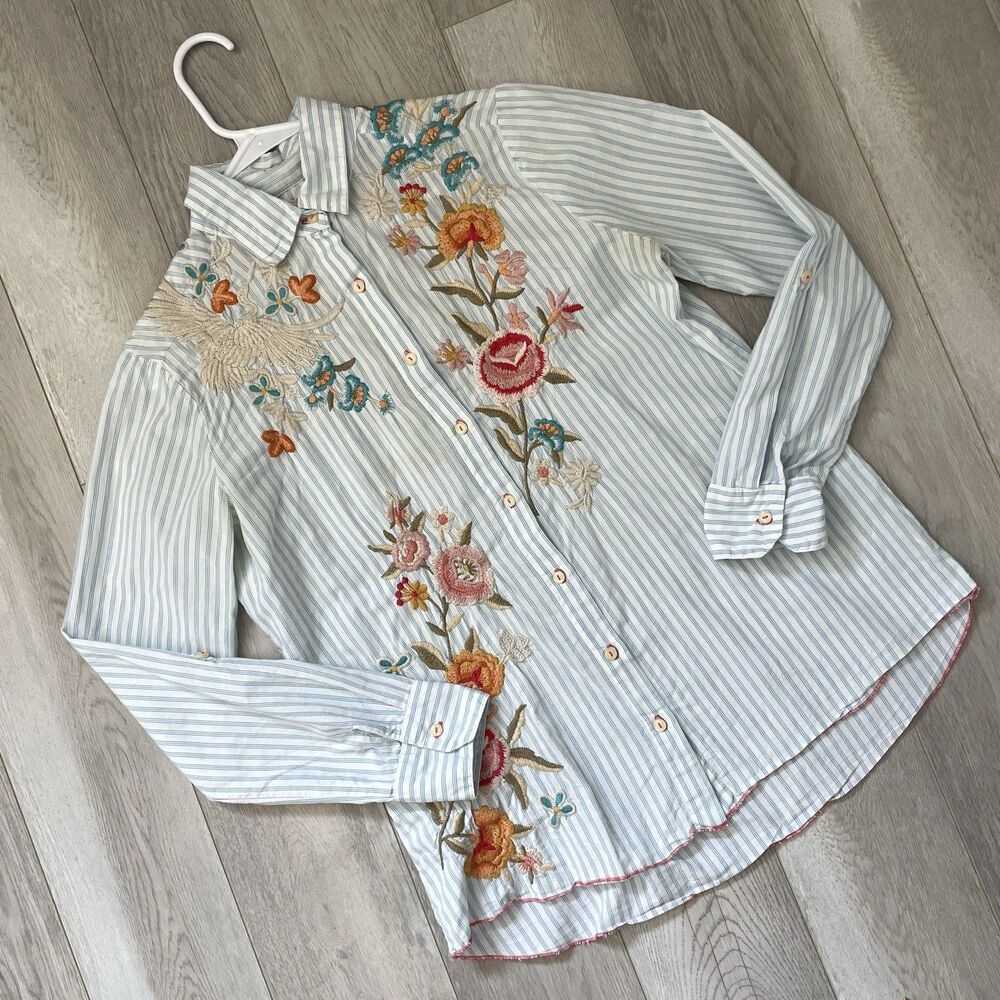 Johnny Was Shirt 3j workshop embroidered floral button up womens Blue small boho
